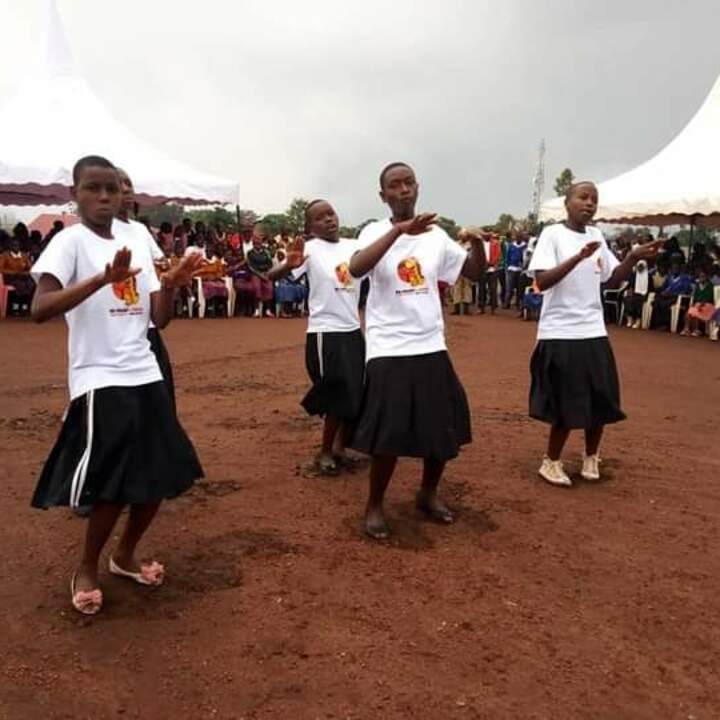 World Saving Week, 2016.